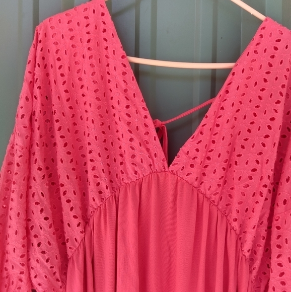New Women's Peach Eyelet Tunic Top Plus Size 3X Bohemian Boho - Picture 2 of 6